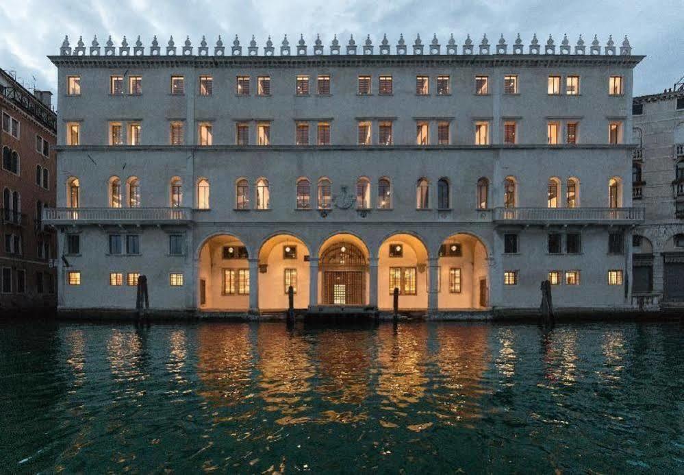 Guesthouse Al Profeta Venesia Bagian luar foto
